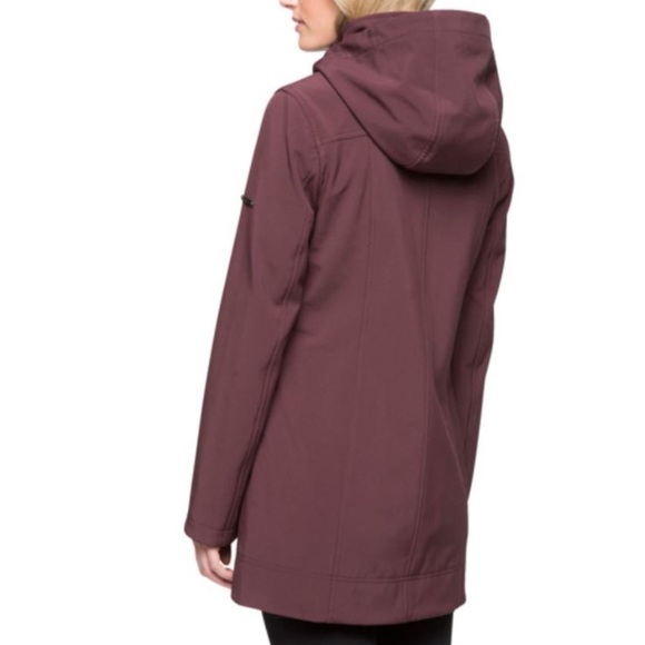 Andrew Marc extra warm water repellent maroon jacket with detachable hood small - Picture 2 of 8